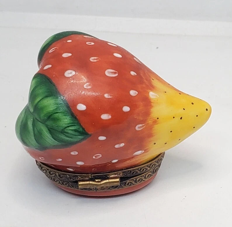 Limoges France Peint Main Juicy Strawberry trinket box with Brass hinges
