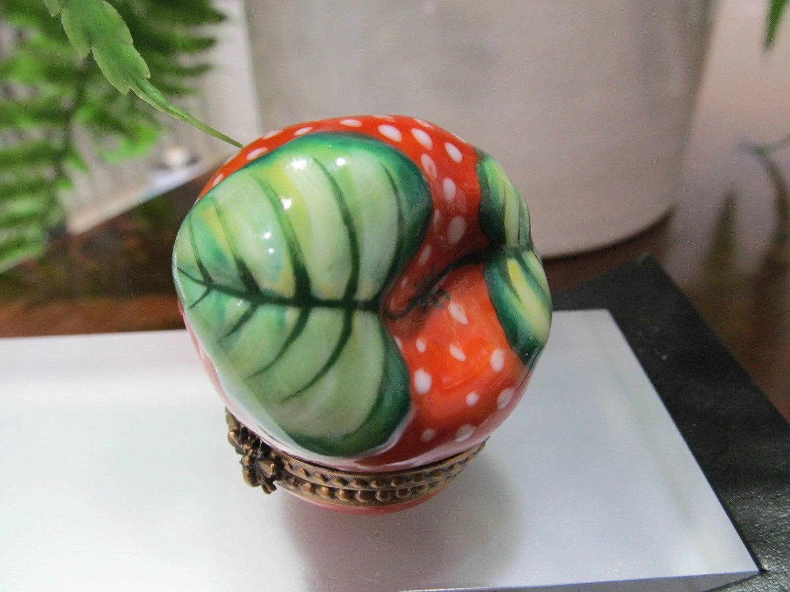 Limoges France Peint Main Juicy Strawberry trinket box with Brass hinges