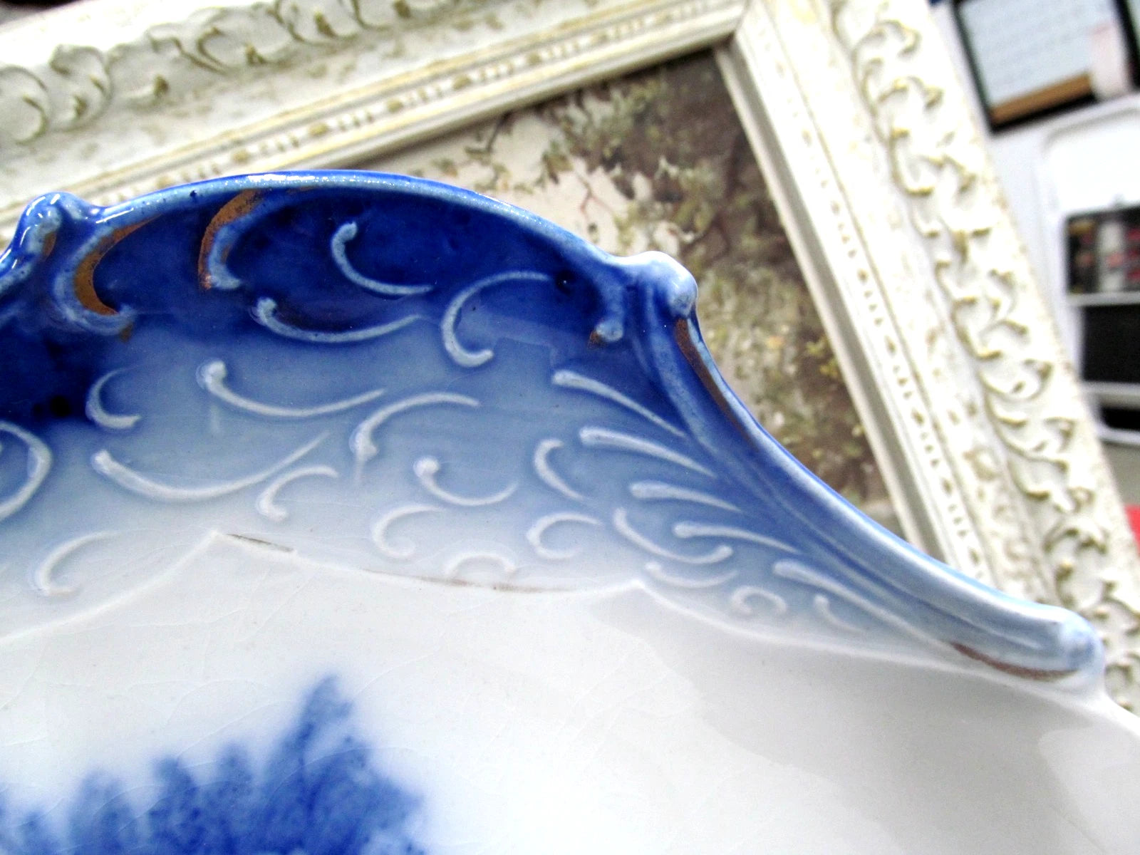 Wheeling La Belle flow blue Verus pattern plate bowl 1900s embossed floral