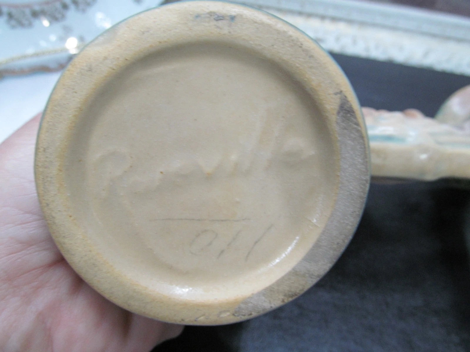 ROSEVILLE BLUE MAGNOLIA Double Vase #186 pottery USA