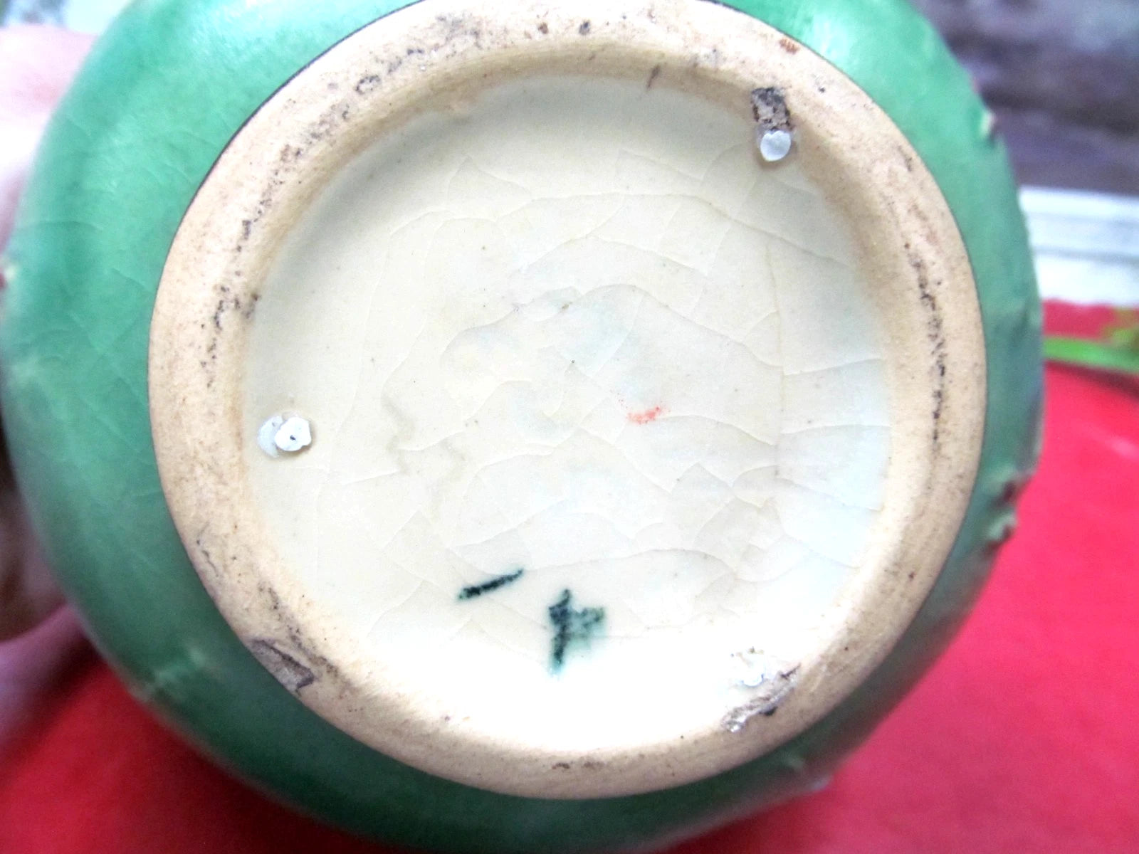 Roseville Pottery “Fuchsia”Small Green Jardiniere With Handles # 645-3”In 1938